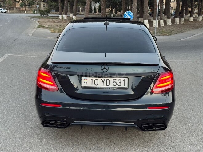 Mercedes E 300 d 2016, 230,123 km - 2.0 l - Bakı