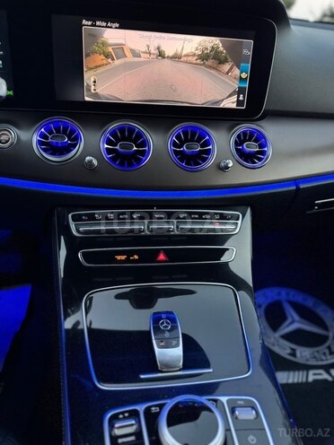 Mercedes E 300 d 2016, 230,123 km - 2.0 l - Bakı