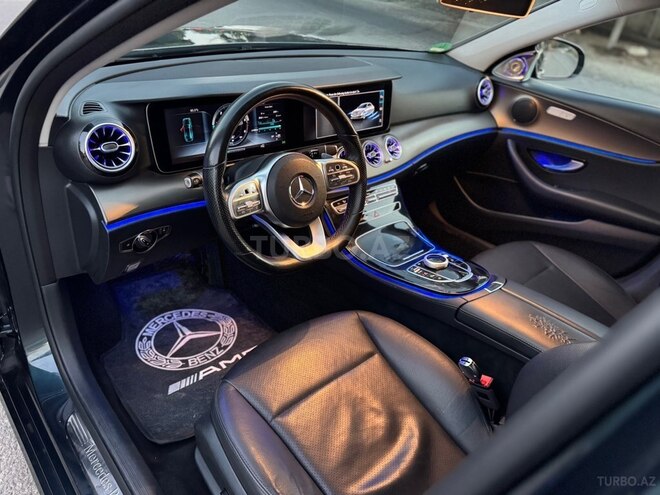 Mercedes E 300 d 2016, 230,123 km - 2.0 l - Bakı