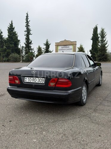 Mercedes E 230 1995, 488,353 km - 2.3 l - Ağcabədi