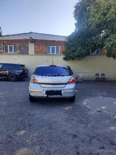 Opel Astra 2006, 196,000 km - 1.3 l - Göygöl