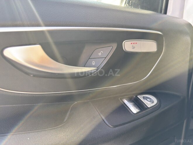 Mercedes  2017, 377,500 km - 2.1 л - Bakı