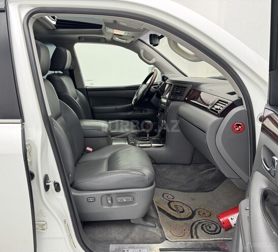 Lexus LX 570 2010, 210,400 km - 5.7 l - Bakı