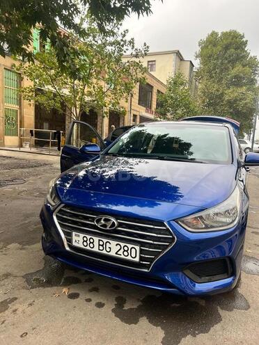 Hyundai Accent 2018, 199,237 km - 1.6 l - Bakı
