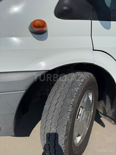 Ford Transit 2011, 273,000 km - 2.4 l - Beyləqan