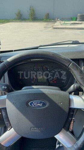 Ford Transit 2011, 273,000 km - 2.4 l - Beyləqan