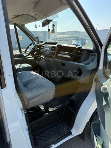 Ford Transit 2011, 273,000 km - 2.4 l - Beyləqan