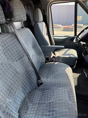 Ford Transit 2011, 273,000 km - 2.4 l - Beyləqan