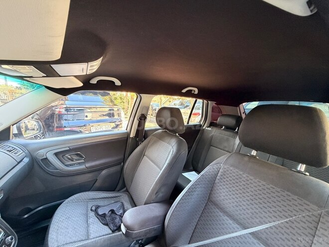 Skoda Fabia 2012, 523,000 km - 1.6 l - Bakı