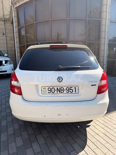 Skoda Fabia 2012, 523,000 km - 1.6 l - Bakı