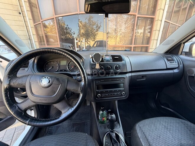 Skoda Fabia 2012, 523,000 km - 1.6 l - Bakı