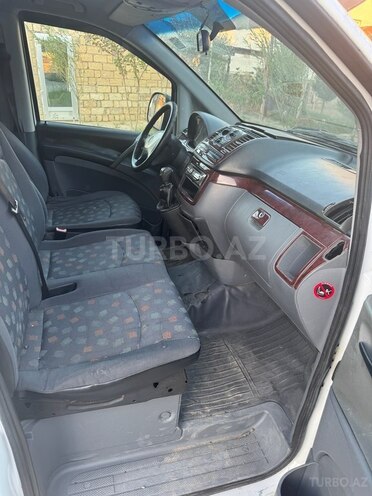 Mercedes  2004, 320,000 km - 2.1 l - Bakı