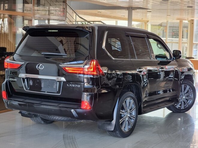 Lexus LX 450d 2017, 167,000 km - 4.5 l - Bakı