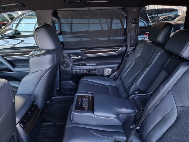 Lexus LX 450d 2017, 167,000 km - 4.5 l - Bakı