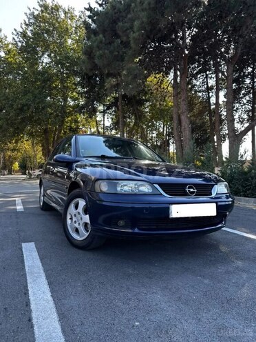 Opel Vectra 1999, 244,000 km - 1.8 l - Bakı