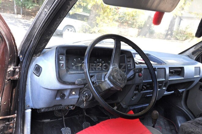 GAZ 2705 1999, 657,058 km - 2.4 l - Şamaxı