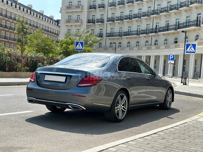 Mercedes E 220 d 2017, 168,000 km - 2.0 l - Bakı