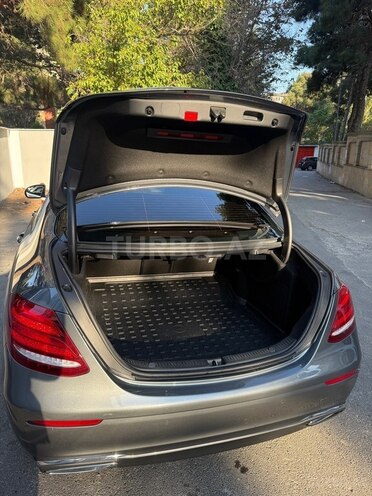 Mercedes E 220 d 2017, 168,000 km - 2.0 l - Bakı