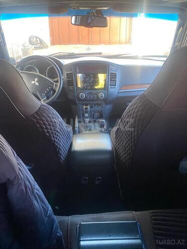Mitsubishi Pajero 2008, 378,000 km - 3.0 l - Bakı