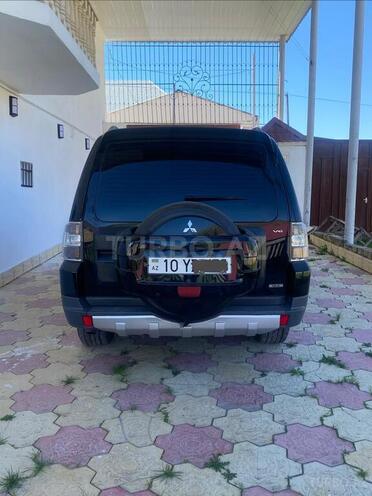 Mitsubishi Pajero 2008, 378,000 km - 3.0 l - Bakı