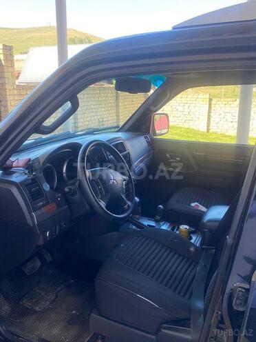 Mitsubishi Pajero 2008, 378,000 km - 3.0 l - Bakı