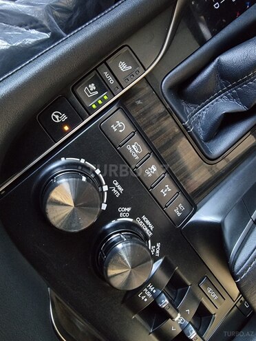 Lexus LX 450d 2017, 167,000 km - 4.5 l - Bakı
