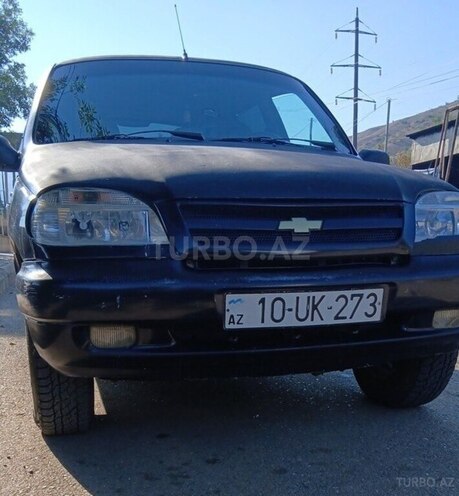 Chevrolet Niva 2005, 245,000 km - 1.7 l - Yardımlı
