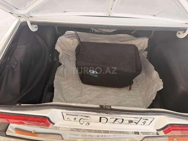 LADA (VAZ) 2107 2009, 360,000 km - 1.6 л - Salyan