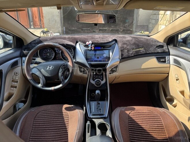 Hyundai Elantra 2013, 196,024 km - 1.8 л - Bakı