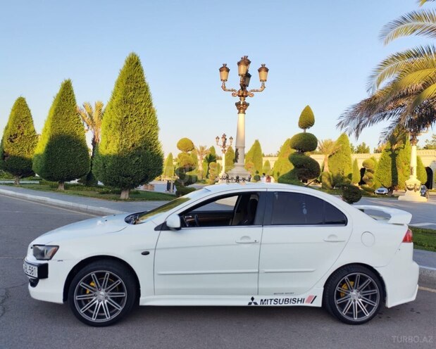 Mitsubishi Lancer 2008, 298,000 km - 2.0 l - Gəncə