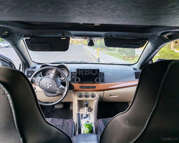 Mitsubishi Lancer 2008, 298,000 km - 2.0 l - Gəncə