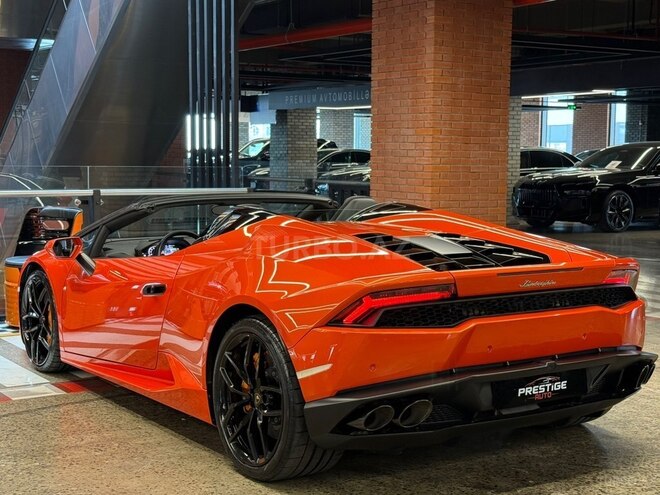Lamborghini Huracan 2017, 24,000 km - 5.2 l - Bakı