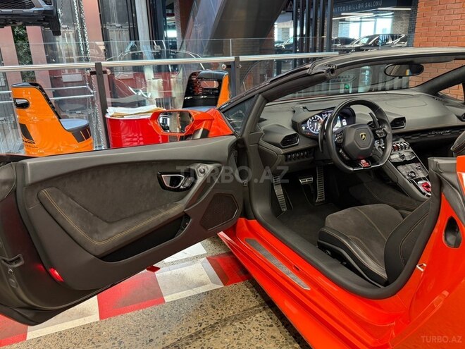 Lamborghini Huracan 2017, 24,000 km - 5.2 l - Bakı
