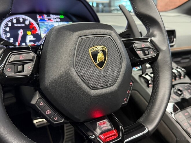 Lamborghini Huracan 2017, 24,000 km - 5.2 l - Bakı