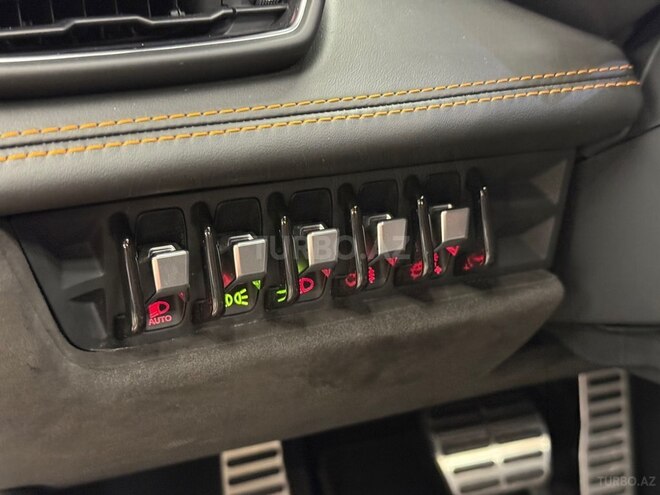 Lamborghini Huracan 2017, 24,000 km - 5.2 l - Bakı