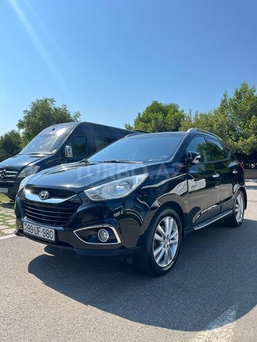 Hyundai ix35 2011, 273,000 km - 2.0 l - Bakı
