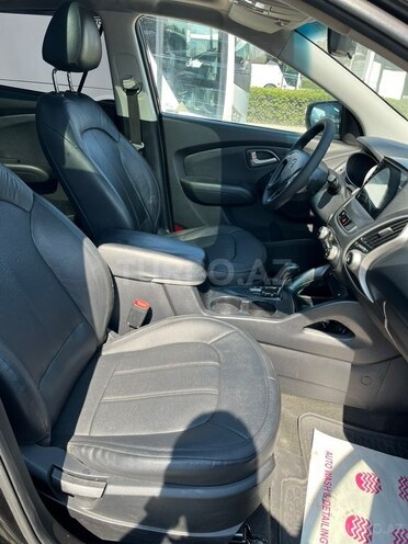 Hyundai ix35 2011, 273,000 km - 2.0 l - Bakı