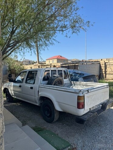 Toyota Hilux 1998, 537,258 km - 2.0 л - Bakı
