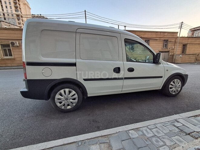 Opel Combo 2011, 270,650 km - 1.3 l - Bakı