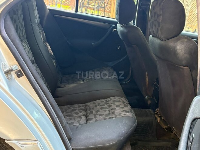 Mercedes C 220 1995, 235,000 km - 2.2 l - Bakı