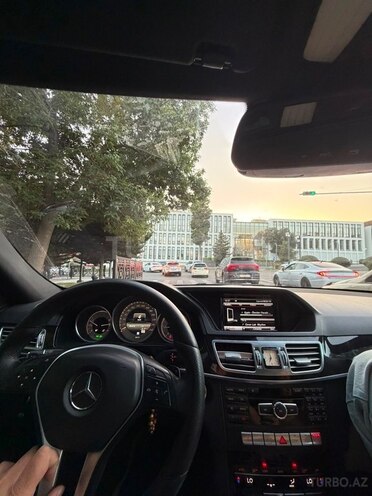 Mercedes E 250 2014, 260,000 km - 2.1 л - Bakı