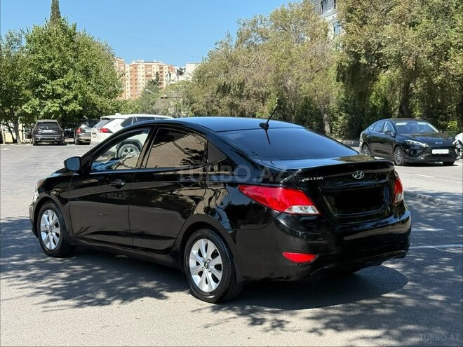 Hyundai Accent 2016, 143,000 km - 1.4 l - Bakı
