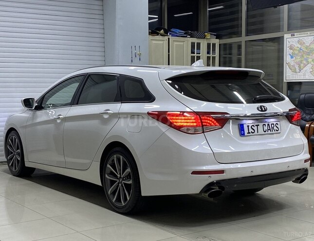 Hyundai i40 2014, 117,000 km - 1.7 l - Sumqayıt