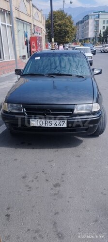 Opel Astra 1993, 300,000 km - 1.4 l - Balakən