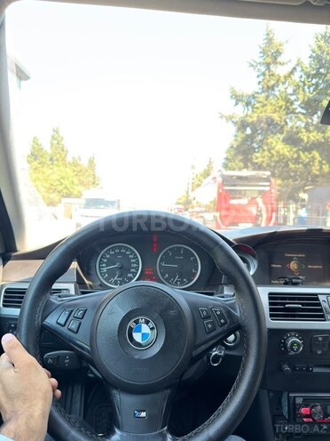 BMW 520 2006, 466,000 km - 2.0 l - Bakı