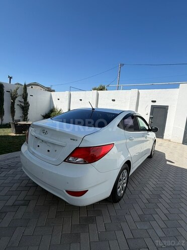 Hyundai Accent 2016, 179,432 km - 1.6 l - Bakı