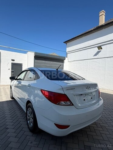 Hyundai Accent 2016, 179,432 km - 1.6 l - Bakı