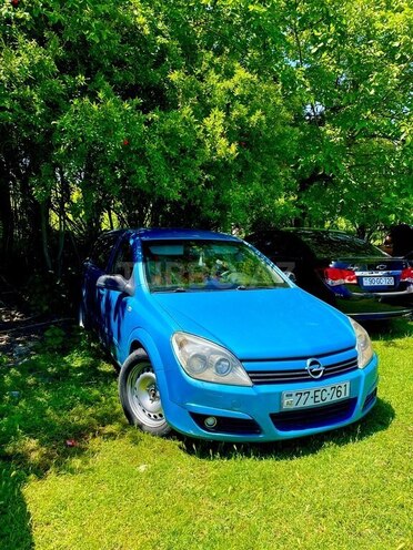 Opel Astra 2004, 280,000 km - 1.4 l - Bakı