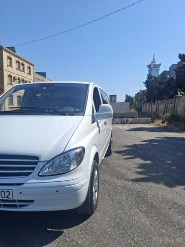 Mercedes Vito 2009, 270,000 km - 2.1 l - Bakı