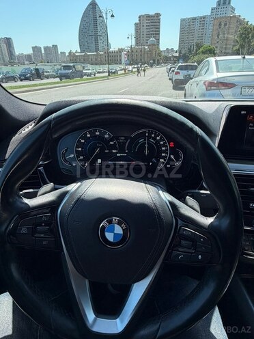 BMW 530e 2018, 133,000 km - 2.0 l - Bakı